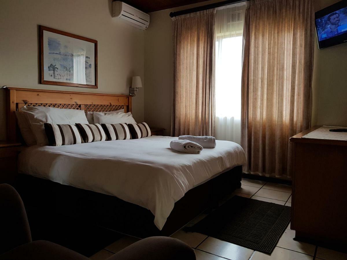 Port Edward Holiday Resort Ngoại thất bức ảnh