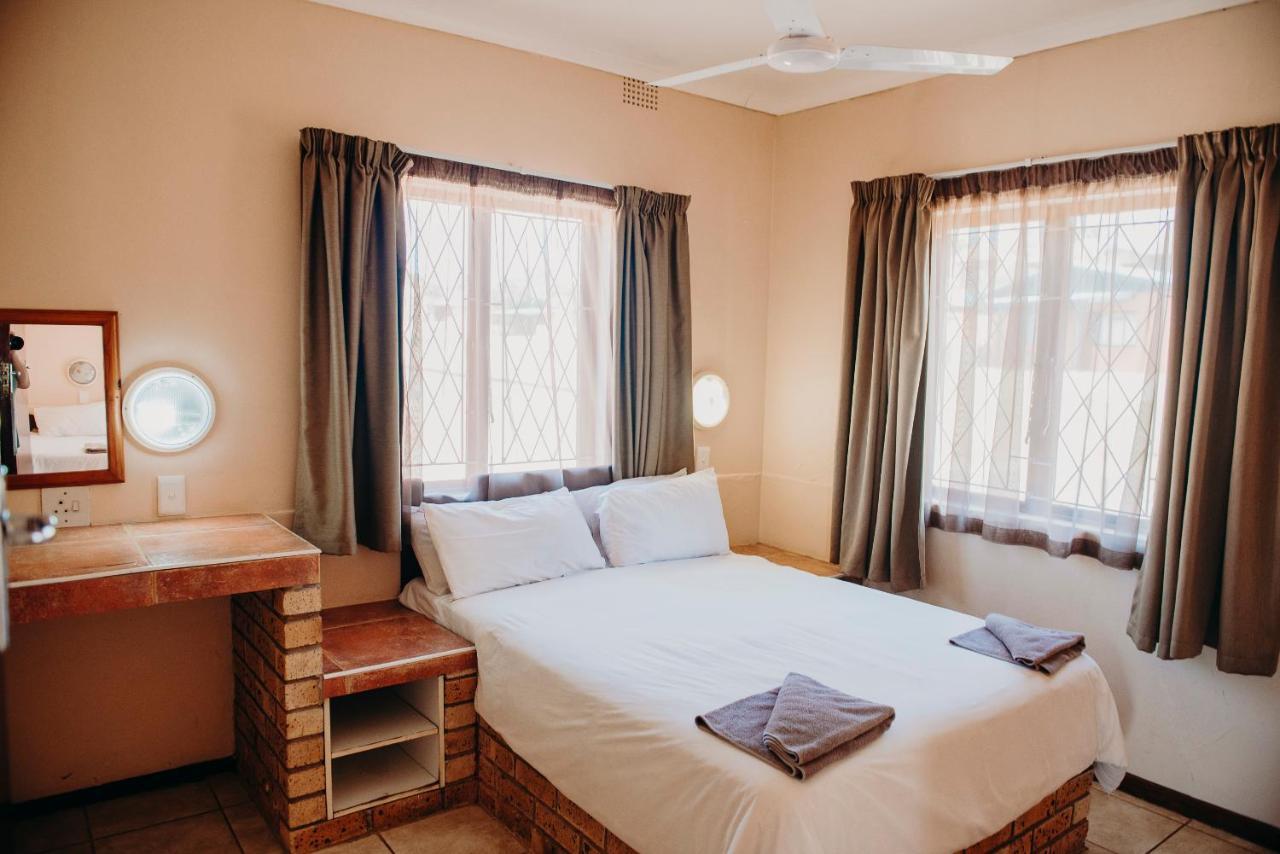 Port Edward Holiday Resort Ngoại thất bức ảnh